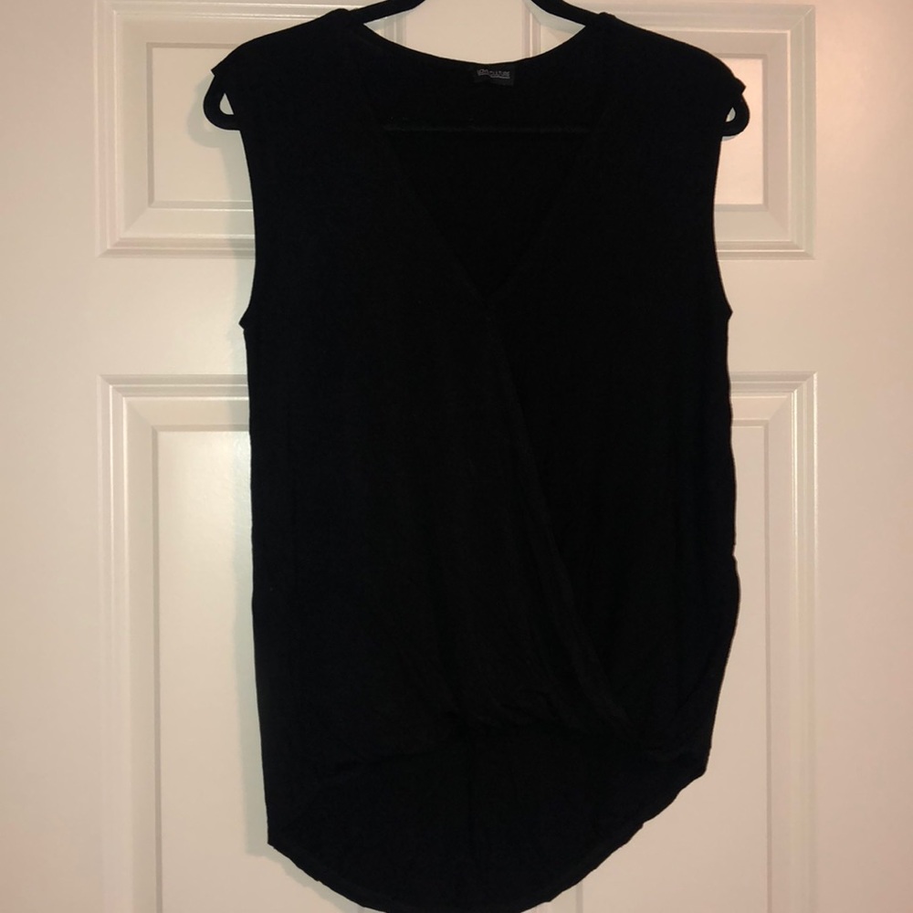 Sleeveless Love Culture Top.